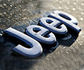Jeep® Grand Cherokee стал лауреатом премии «Внедорожник года 2011»