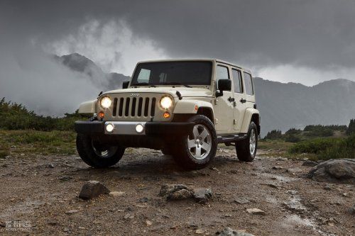 Jeep Wrangler 2011 года